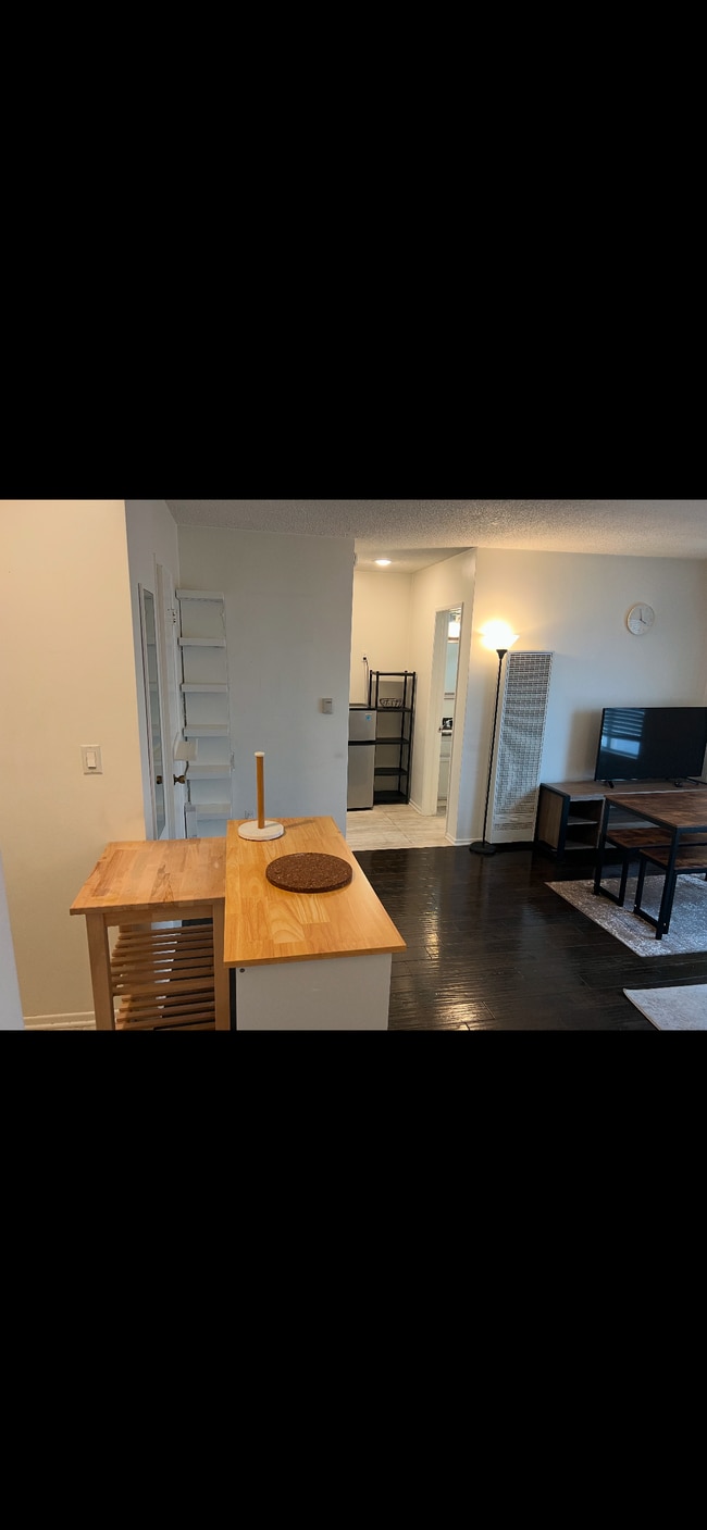 Photo - 2450 Purdue Ave Unidad 7