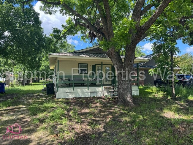 Photo - 2715 S 2nd St House