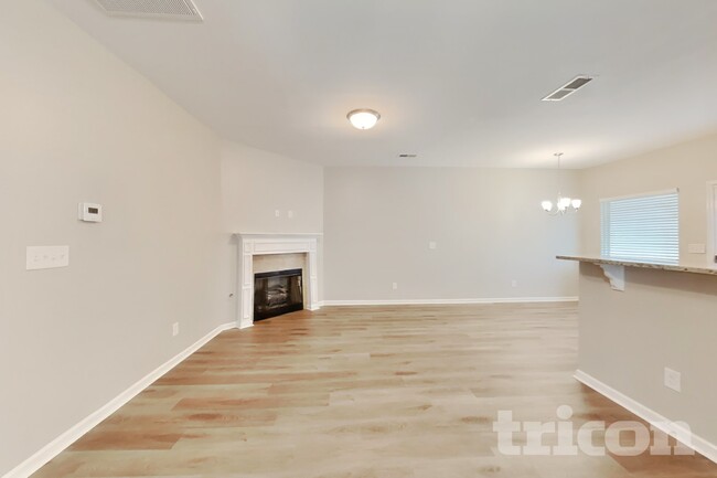 Photo - 2153 Cason Ln