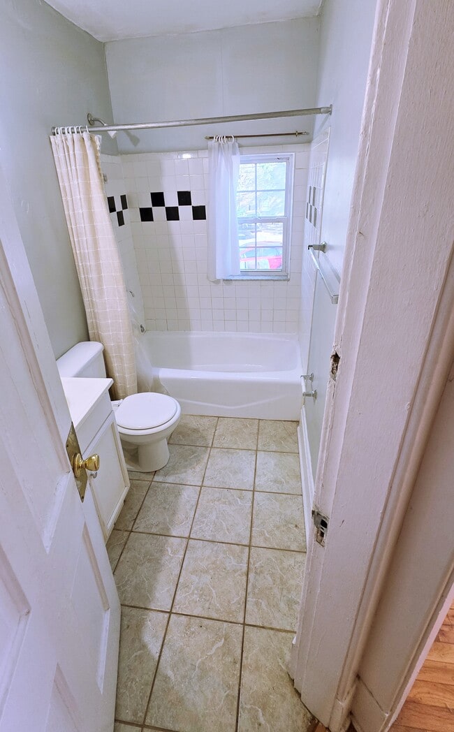 Photo - 54 W Dodridge St