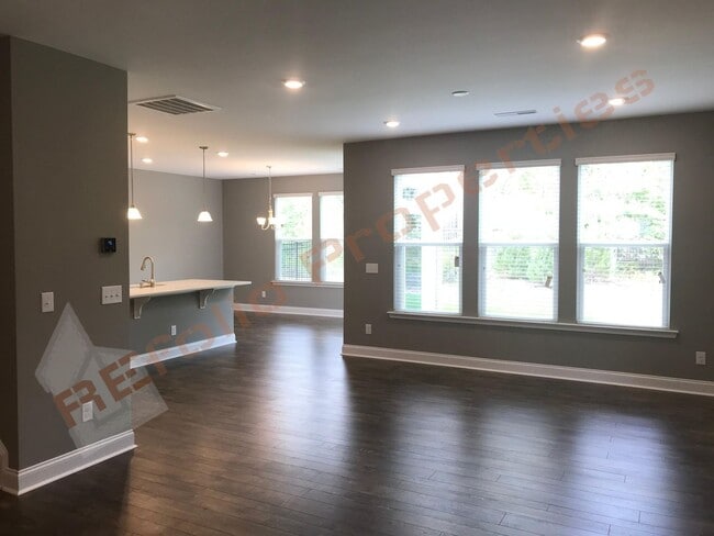 Photo - 4045 Reunion Creek Pkwy