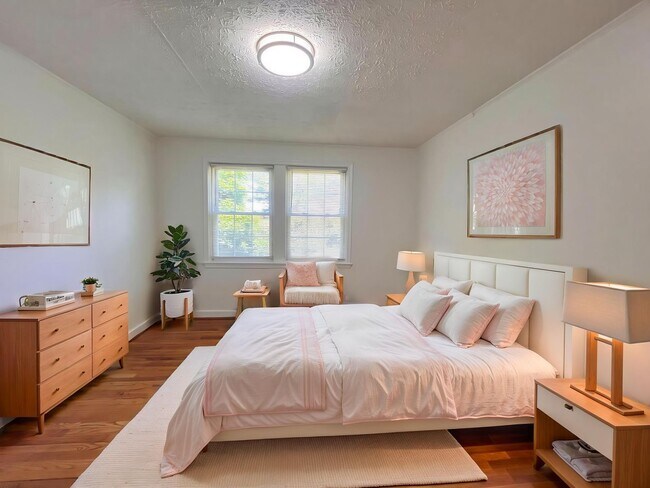 Photo - Fairfax Village III | 2bd 1bth | Hardwood Floors | Sunlight!
