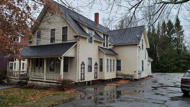 Photo - 1252 Main St Apartments Unit 1A