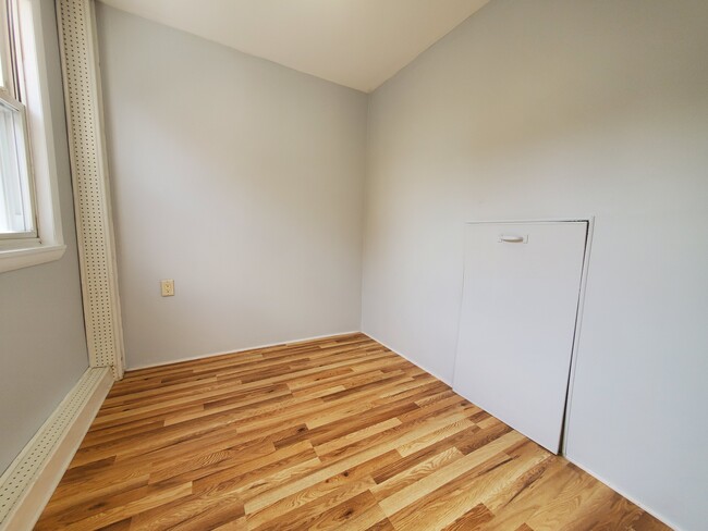 Photo - 22 Westervelt Pl Apartments Unit 2