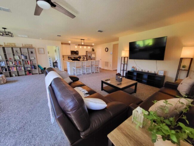 Photo - 3 Pinnacle Pl