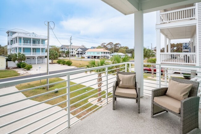 Photo - PET FRIENDLY OFF-SEASON RENTAL WITH OCEAN VIEW
