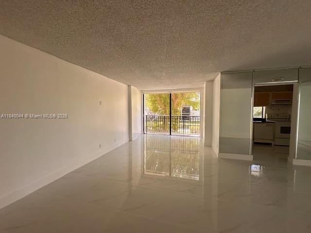 Photo - 17021 N Bay Rd Unit 221