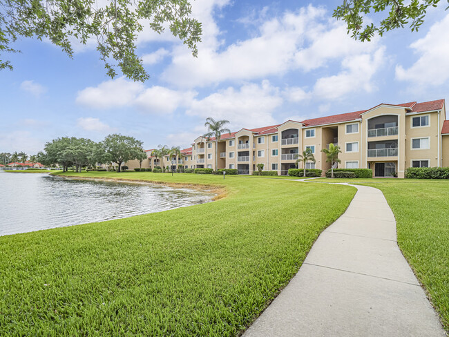 Photo - 1590 S 42ND Cir Condo Unit # 105