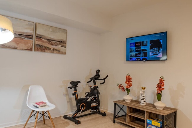 Photo - 1255 Raum St NE Unidad ID1388332P