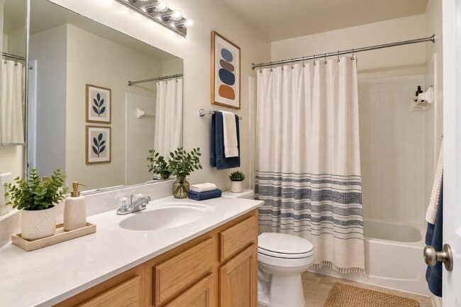 The Apartments at Diamond Ridge