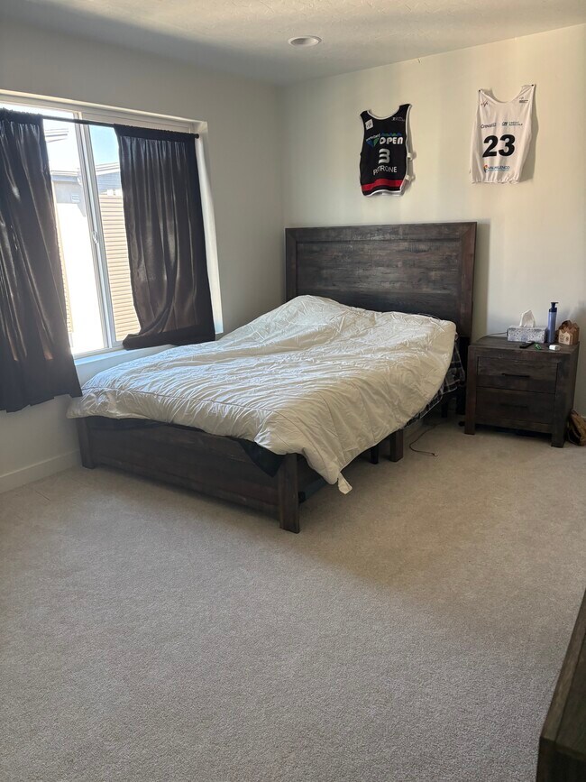 Bedroom - 6619 Mountain Alder Way