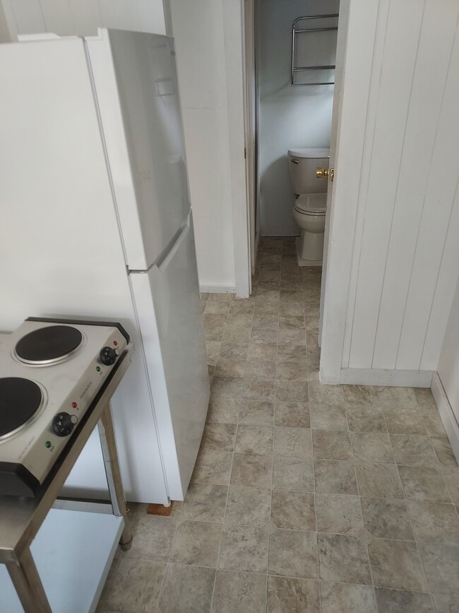 Photo - 1586 Orange Ave