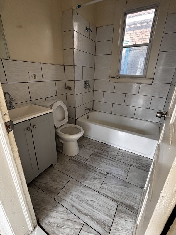 Photo - 228 Adams St Unit #2