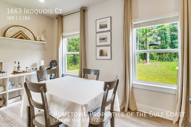 Photo - 1663 Iroquois Ct