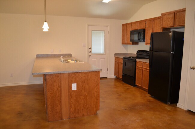 Photo - 914 Maplewood Dr Unidad A-SHOWABLE