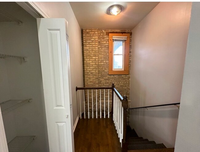 Photo - 2746 W Le Moyne St Unit 1E