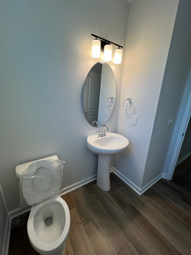 Photo - 375 Chesapeake Cmns St