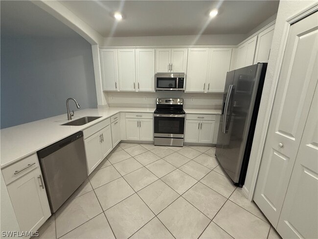 Photo - 2224 Dragonfruit Wy