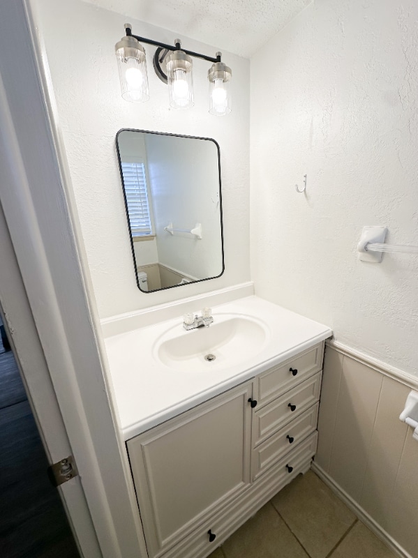 Photo - 4605 NW Ozmun Ave