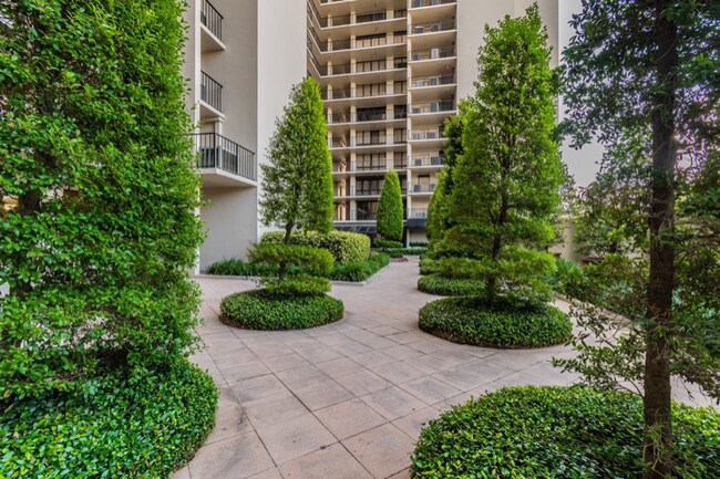 Photo - 3301 Bayshore Blvd Unidad 2109