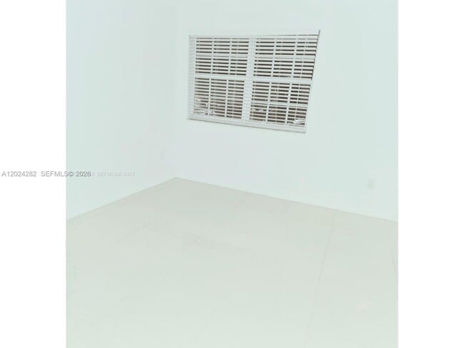 Photo - 220 SW 116th Ave Unidad 15203