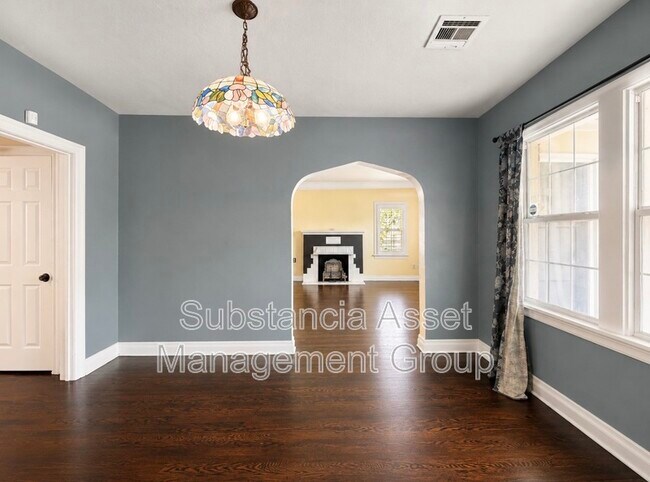 2120 NW 26th St