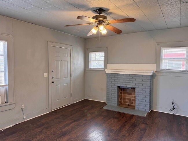 Photo - 1818 Collins Ave