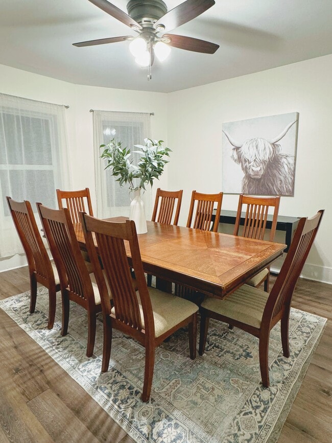 Photo - 3920 E Church St