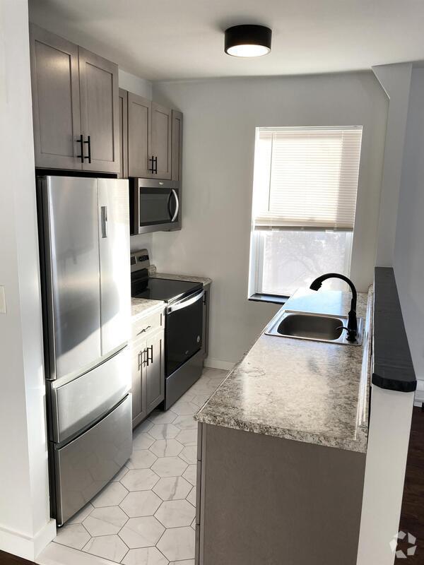 Building Photo - 24-26 Academy Street Rental