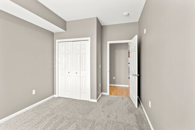 Photo - 2024 College St Unit Apt 1