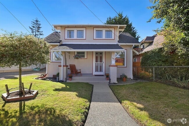 Building Photo - Tacoma House