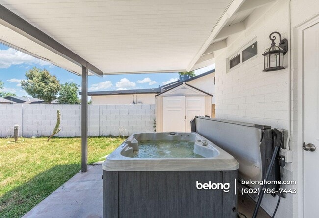 Photo - 3313 N 43rd Pl