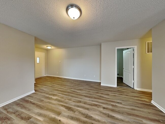 Photo - 7938 Hydrangea Ct