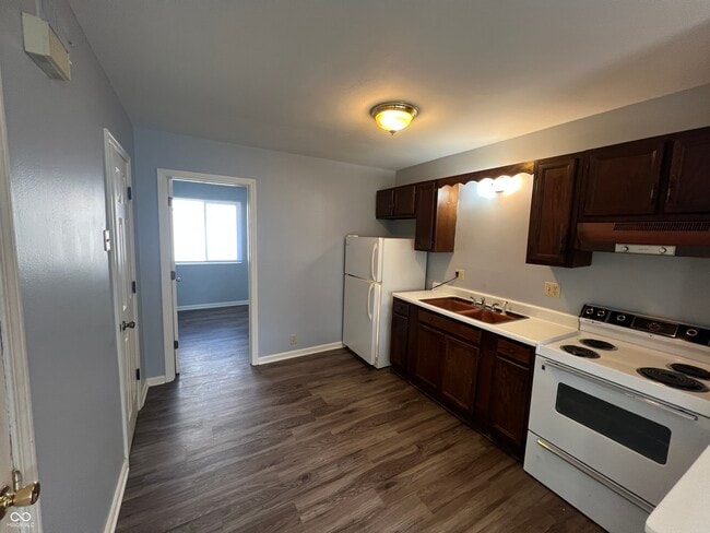 Photo - 322 N Clark St Unit 2