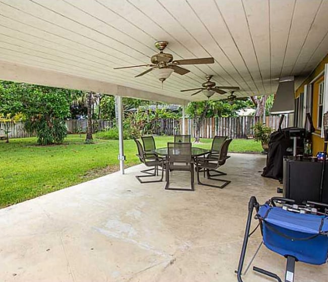 Photo - 9910 SW 73rd St