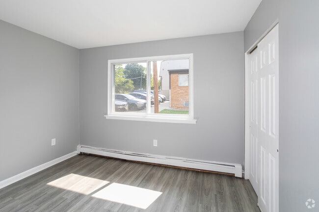 Interior Photo - Blackwood Falls