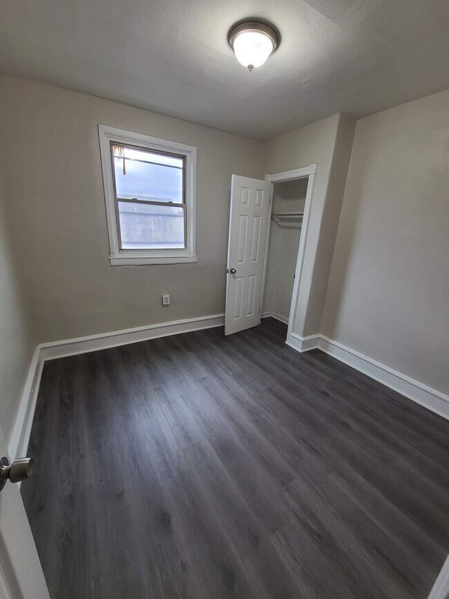 Photo - Large Upgraded Home! - Half off first months rent
