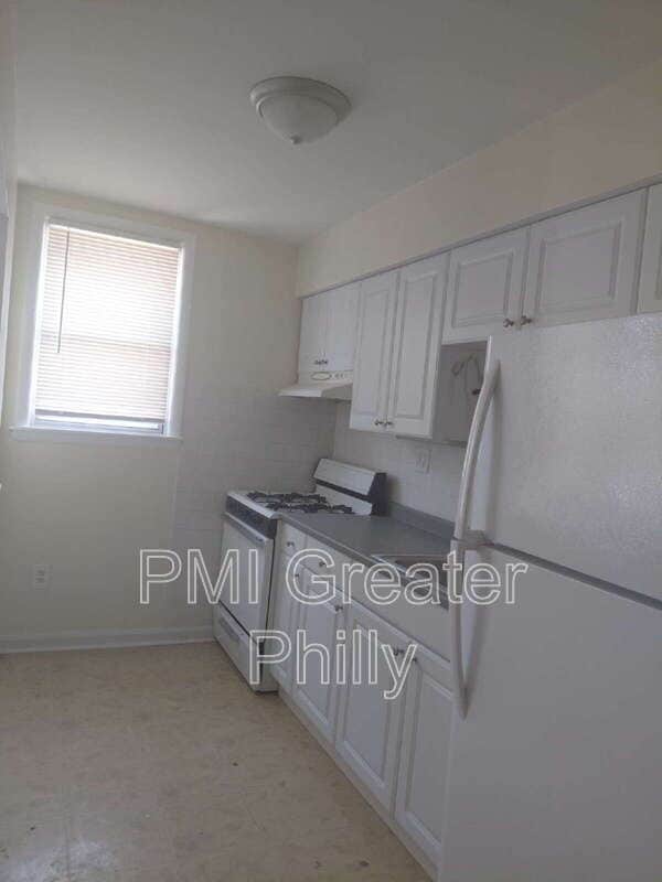 Photo - 5902 Belmar St