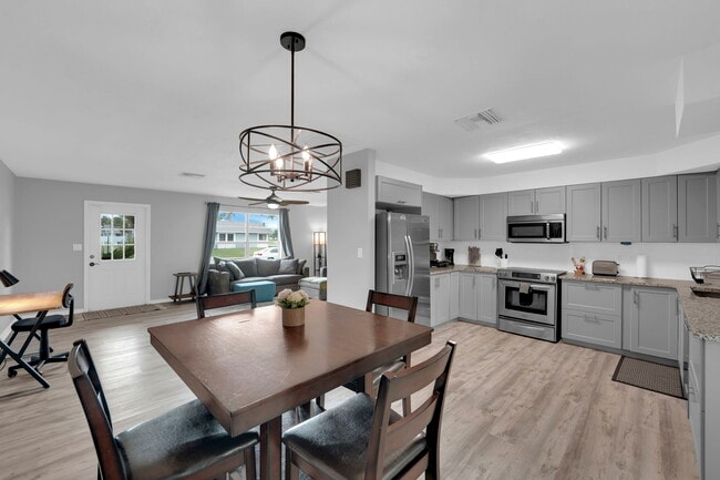 Photo - 2506 SE 8th Ave
