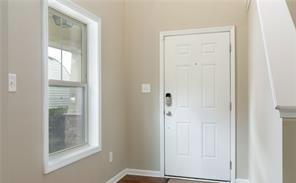 Photo - 377 Roanoke Dr
