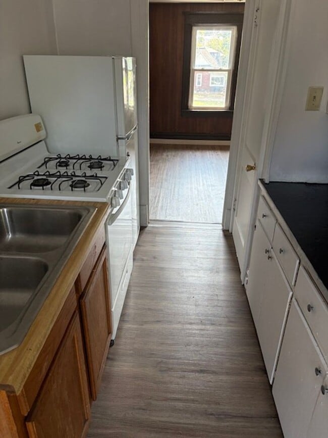 Photo - 302 Clay St Unit 302 Clay St