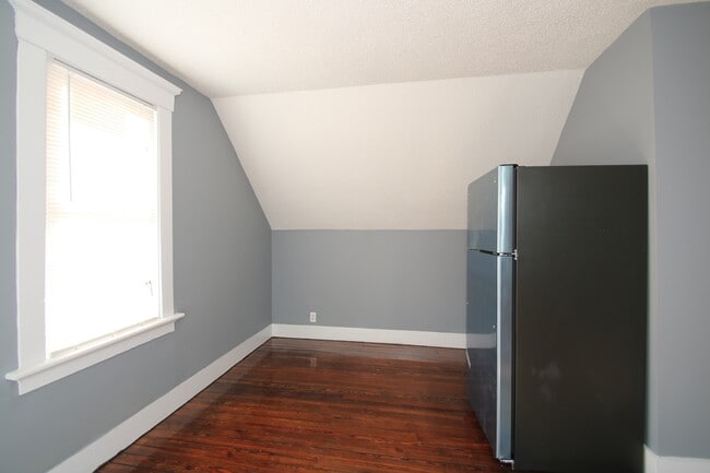 Photo - 168 Chatham St Unit 3rd Fl