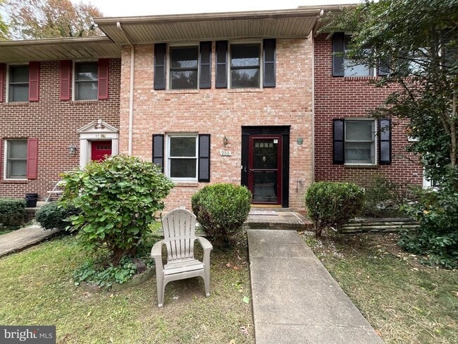 Photo - 255 Farrell Ln