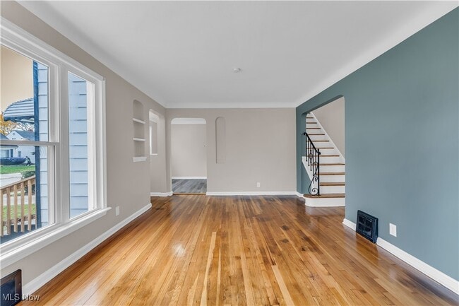 Photo - 14705 Krems Ave