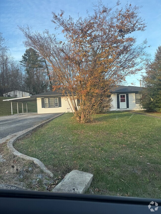 212 College Hill Drive, Grayson KY 41143 - 212 College Hill Dr Rental