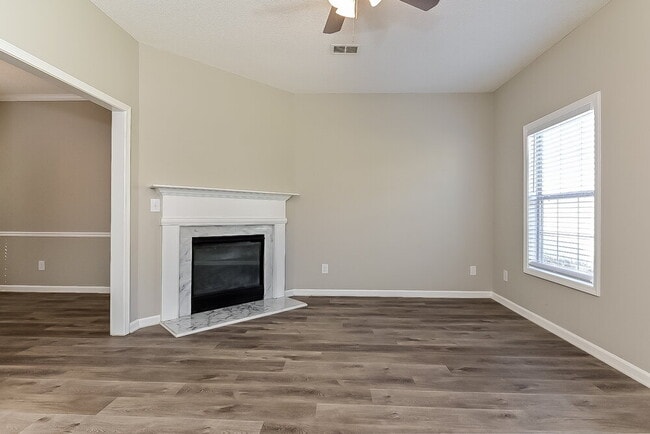 Photo - 1603 Blossom Dr