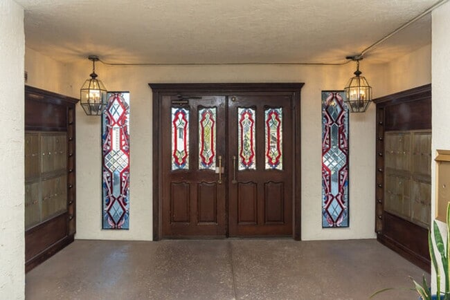 Photo - Rare Hillcrest Opportunity — 2BR Condo with Parking!