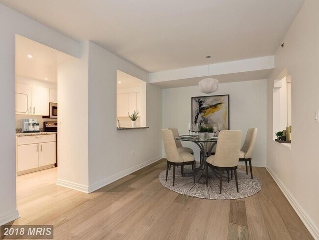 Photo - 2301 N St NW