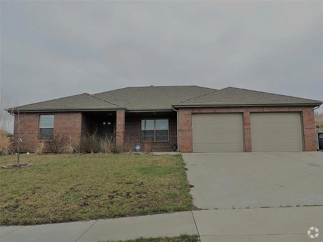Building Photo - 5233 Stone Crest Dr Rental