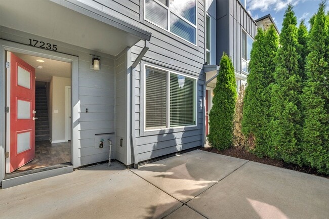 Photo - Your Dream Townhome Awaits in the Heart of Beaverton!